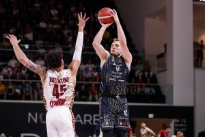 Vittoria devastante della Bertram Tortona contro Venezia, la serie va a Gara5