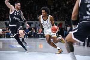 San Pablo Burgos close to signing DJ Steward