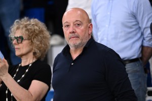 Pallacanestro Brescia, Mauro Ferrari contestato: “Diamo questa immagine della città?”