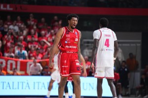 Armoni Brooks, serata storica in Gara 3 contro Reggio Emilia: è nella storia di Olimpia Milano