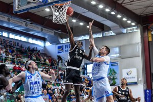 La Virtus Bologna condanna la Dinamo Sassari alla retrocessione e blinda il primo posto