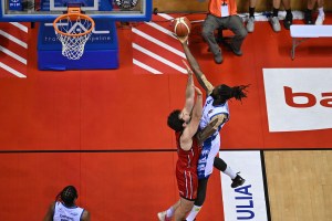 Cotelli: “Bresciani, domani dovete essere il sesto uomo in campo! Nervi ed energia saranno decisivi”