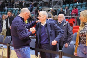 Fortitudo Bologna, avanti con Gentilini: martedì finisce l’era Tedeschi