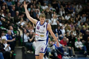 Nutribullet Treviso Basket, ufficiale il rinnovo di JP Macura