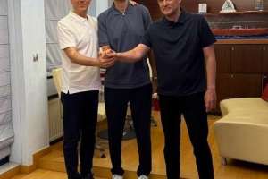 Olympiacos extends Giorgos Bartzokas through 2029