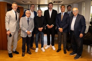 Luka Dončić incontra Giovanni Petrucci a Roma: presente anche Maurizio Gherardini