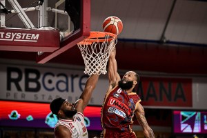 La Nuova: “Leoni al Taliercio, la Reyer è viva”