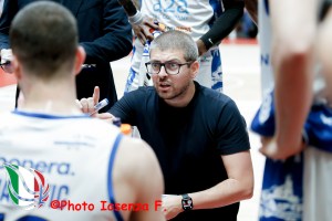 Cotelli: ‘Non abbiamo concretizzato all’inizio, nel terzo quarto loro hanno spaccato la partita’