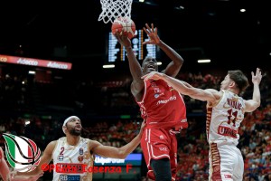 Olimpia Milano, Diop: “Se giochiamo di squadra non abbiamo paura di niente”