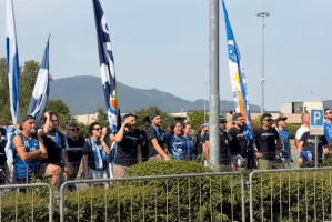 “Come Cellino”. La dura contestazione a Mauro Ferrari dai tifosi di Brescia