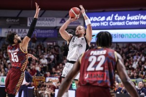 Virtus Bologna, Carsen Edwards nella storia: eguagliato Sasha Danilovic
