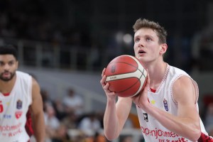 Pallacanestro Varese: conferma per Maximilian Ladurner
