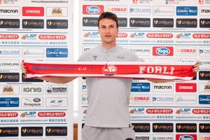 Unieuro Forlì presenta Nicola Berdini: «Giocare a basket è un privilegio»