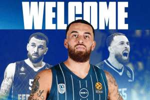 Mike James signs with Anadolu Efes