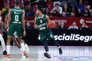 Maxima Roma closing in on Brynton Lemar as first signing of Matiasic era