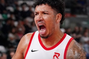 Pallacanestro Reggiana re-sign Jaime Echenique