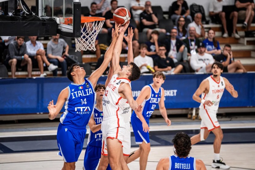 italia under 18
