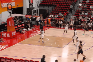 Jalen Slawson rimane ai Pacers con un Two-Way Contract