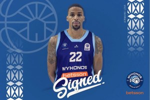 Mykonos Betsson firma Jermaine Love
