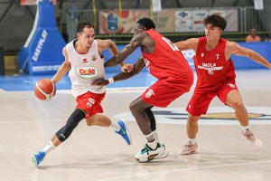 Dole Rimini, primo scrimmage con l’Andrea Costa Imola