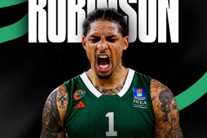 Śląsk Wrocław announce the signing of Devin Robinson