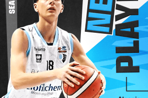 Alessio Incoronato firma per Roseto