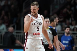 Arturs Strautins scores 29 as Latvia powers past Israel