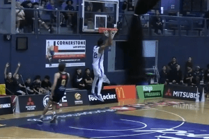 Jimmy Whitt signs with Perth Wildcats