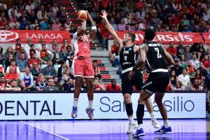 Illawarra Hawks Add Kelan Martin