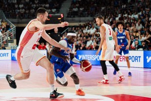 FIBA e INTERSPORT annunciano una partnership globale fino al 2031