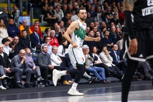 Zalgiris, Nigel Williams-Goss ai box per circa due settimane