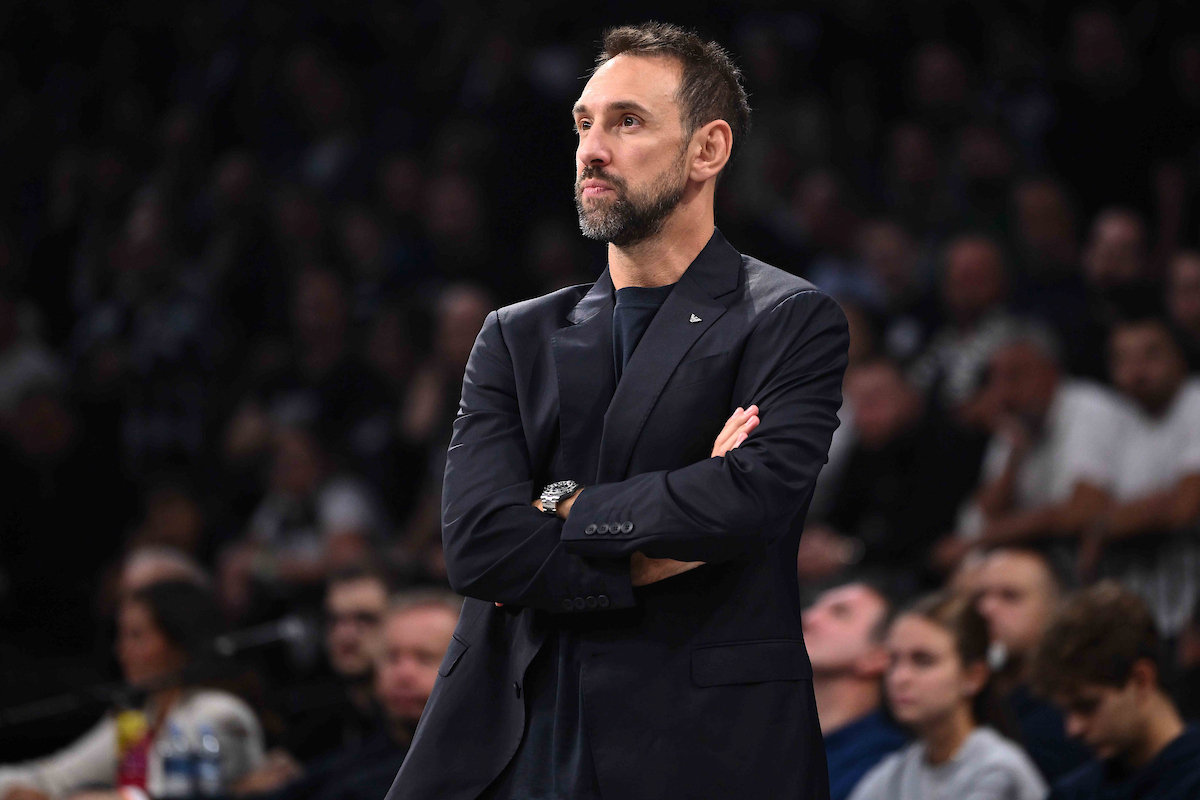Olimpia Milano Says It Has Full Confidence in Coach Peppe Poeta