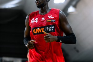 CMT Orange Tools Pesaro: infortunio per Andrea Dut Biar Mabor