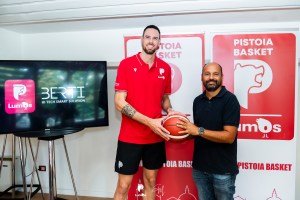 Lumos Pistoia Basket, la voglia di Simone Zanotti: “Siamo un bel gruppo”