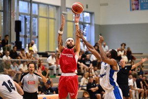 Napoli Basketball sconfitto in volata da Varese al Trofeo Basilicata