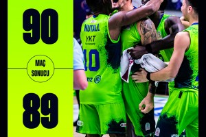 Tofas Bursa, clamoroso buzzer beater: Saybir la vince così