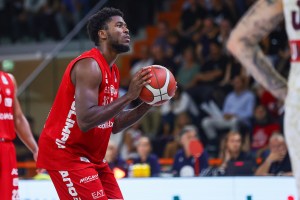 Olimpia Milano, Moses Wright in visita allo Zalgiris. E Williams-Goss lo rimpiange