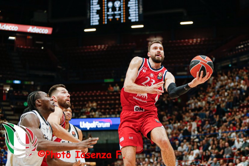 Eurolega Armani Olimpia Milano - Virtus Bologna Alec Peters
