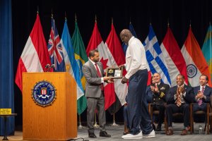 Shaquille O’Neal named honorary FBI Special Agent