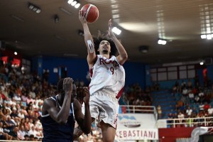BC Roma, Trentyn Flowers suffers muscle injury