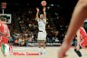 Bologna non muore mai, rimonta 19 punti ed all’overtime espugna Milano 98-94