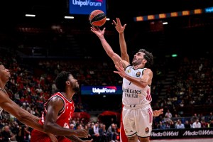 Quarti centrali letali per una spenta Milano, il Real trionfa 98-89
