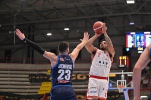 LBA Round 3: UNA Hotels Reggio Emilia-Bertram Derthona