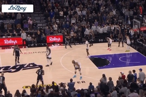 Kings, costretti allo stop 3 giocatori del frontcourt