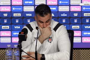 Giornalista turco denuncia Alimpijevic dopo Besiktas-Olympiacos: Mi ha insultato e minacciato